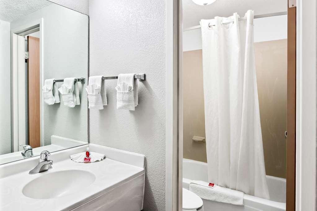Econo Lodge Willowbrook Habitación foto